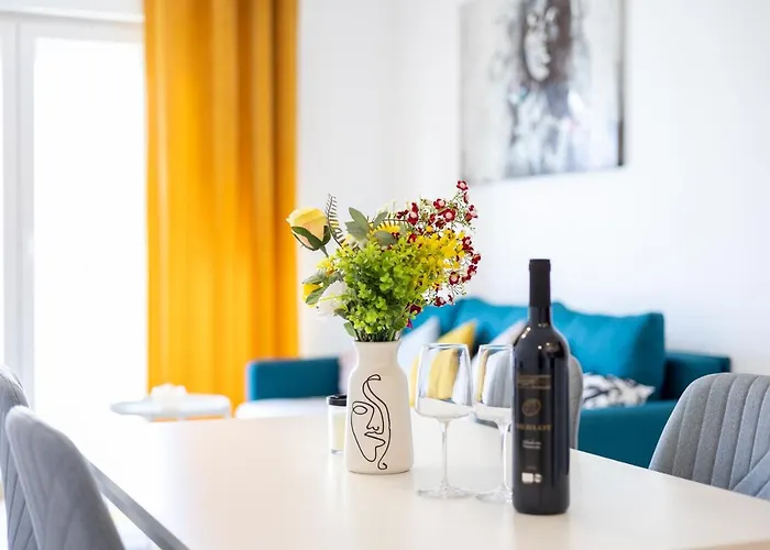 Cosy Terrano -free Private Parking