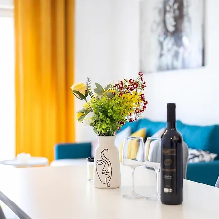 Cosy Terrano -free Private Parking